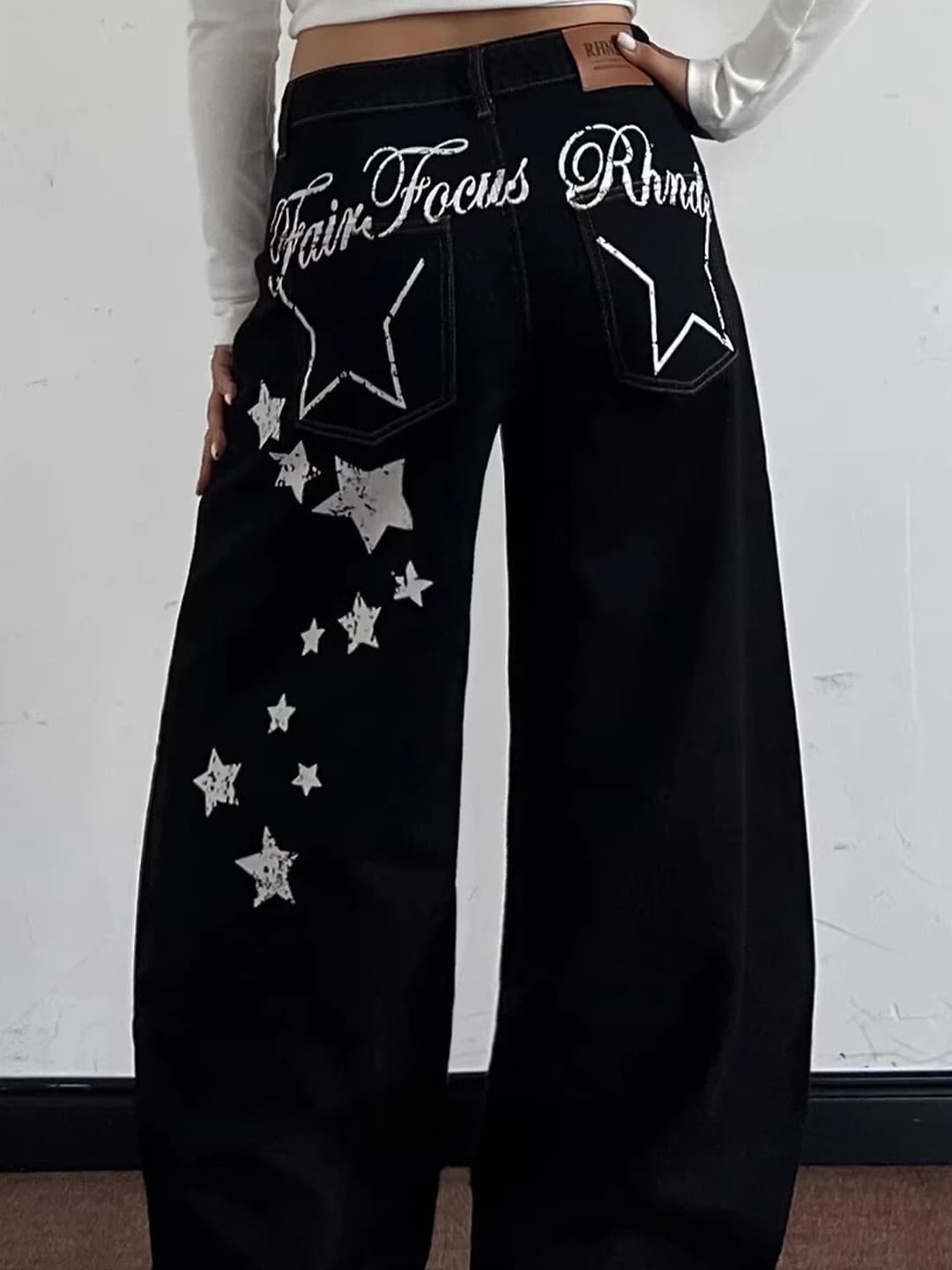 Women's retro printed wide and flared jeans, loose fit, trousers, mid waist, black
