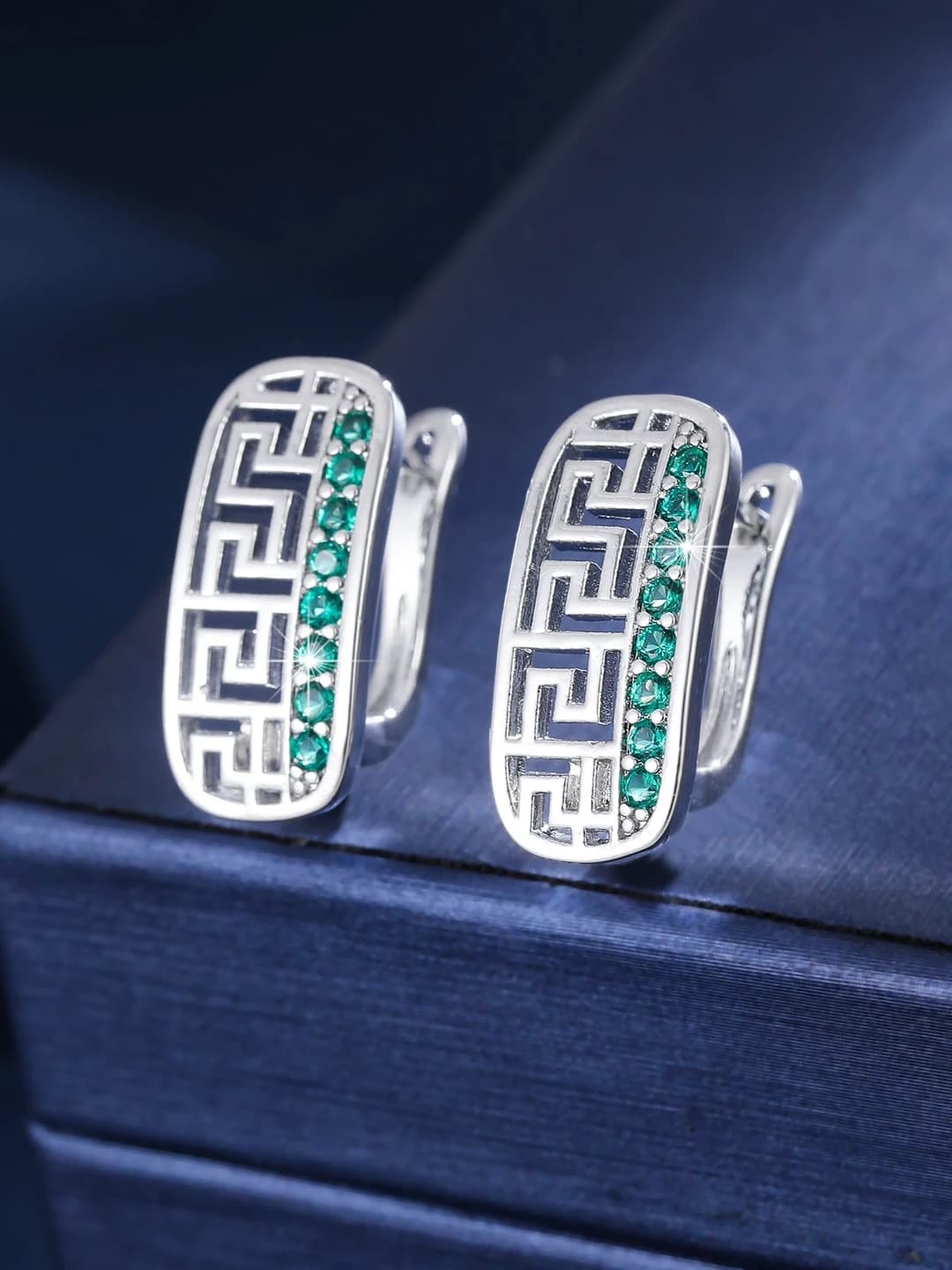 Silver-Green
