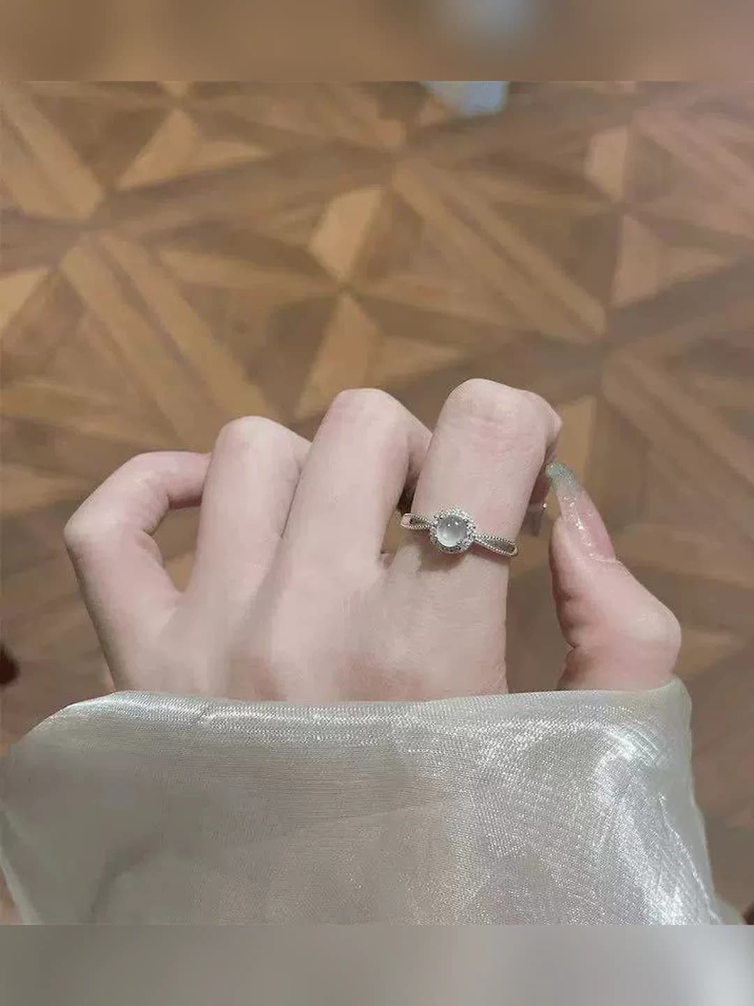 J1083 Серебряный