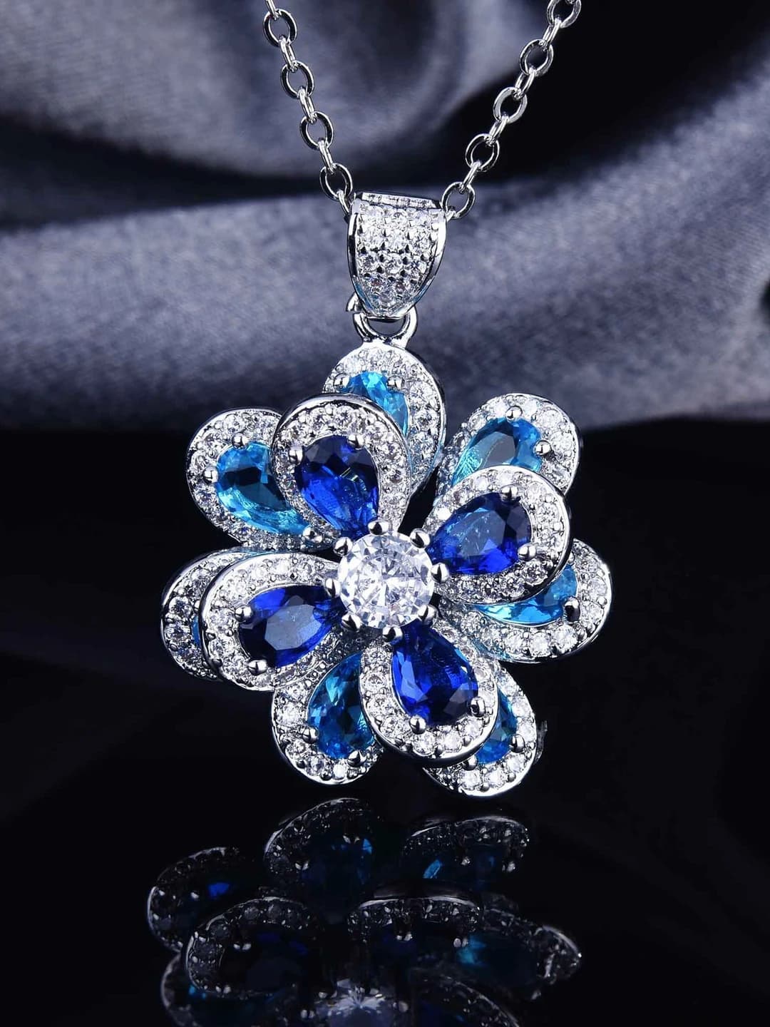 Pendant (no chain)
