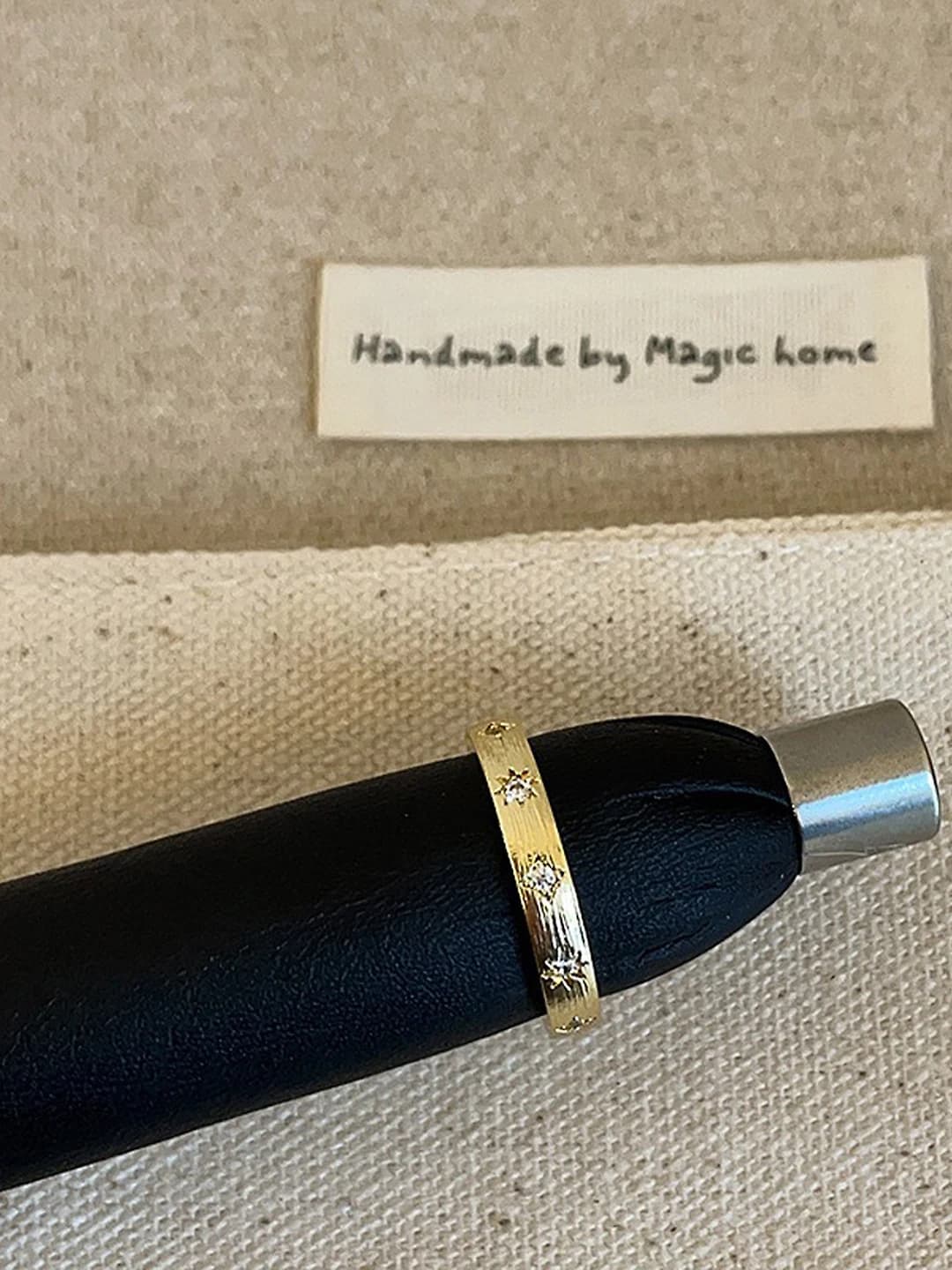 C-381 Gold ring