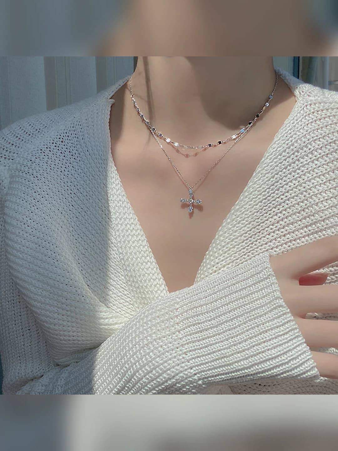 Double layer cross