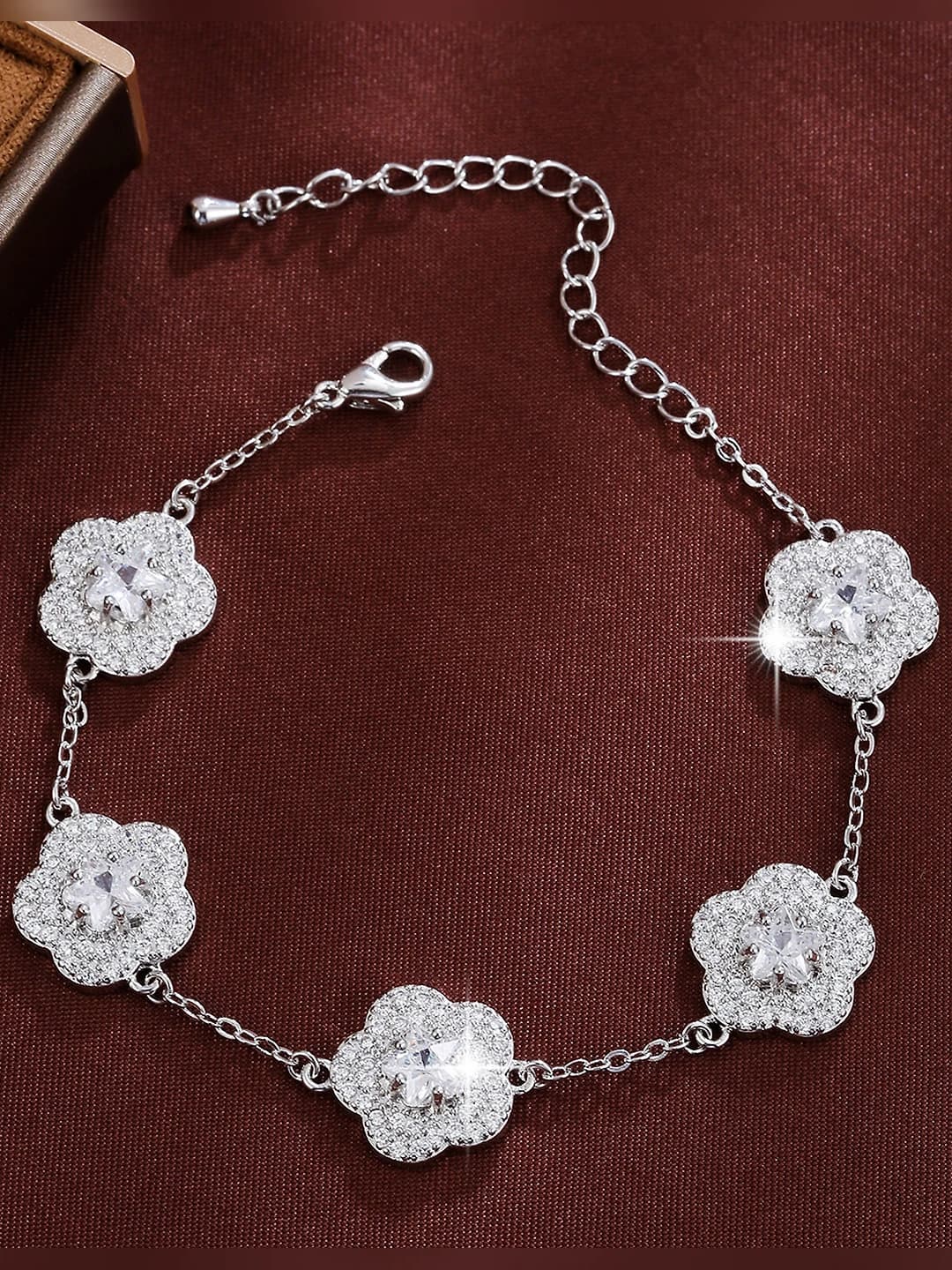 Серебряный