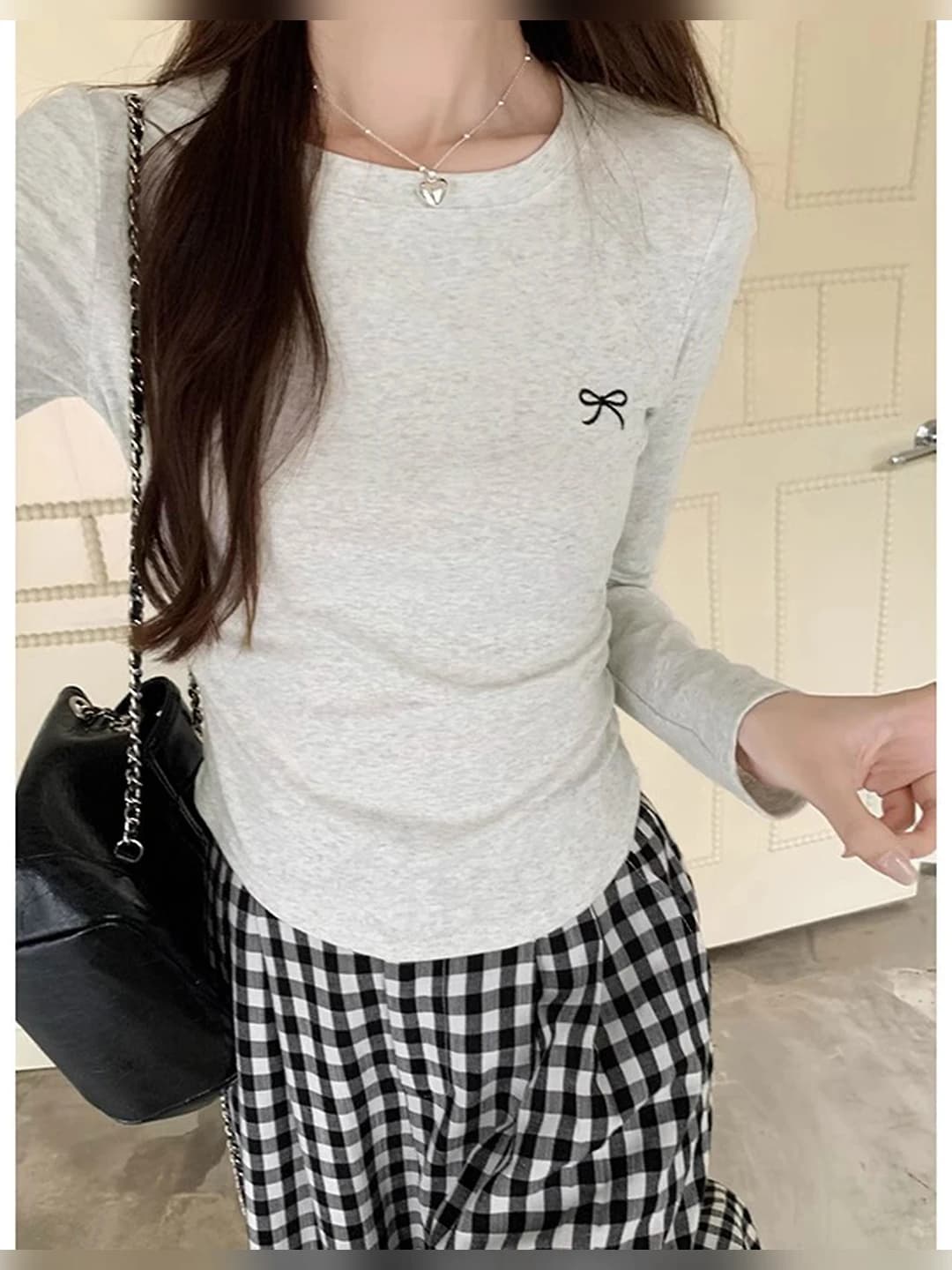 White floral grey (bow)