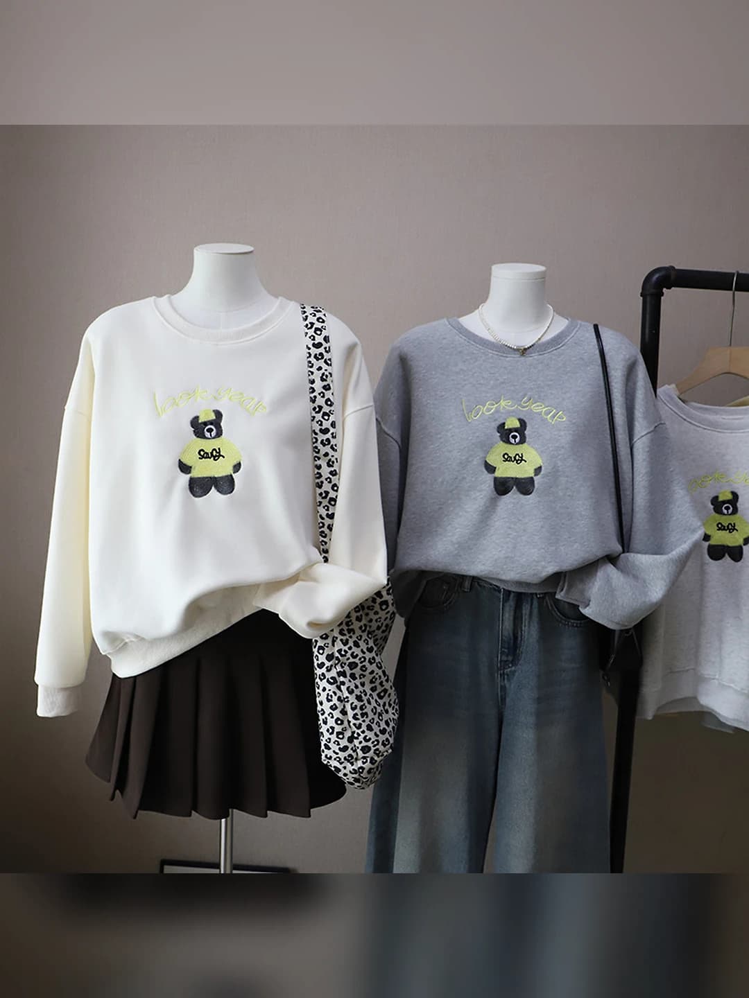 Women's 2026 autumn-winter Korean style crew neck sweatshirt with embroidered bear pattern, loose fit, slimming, long sleeve