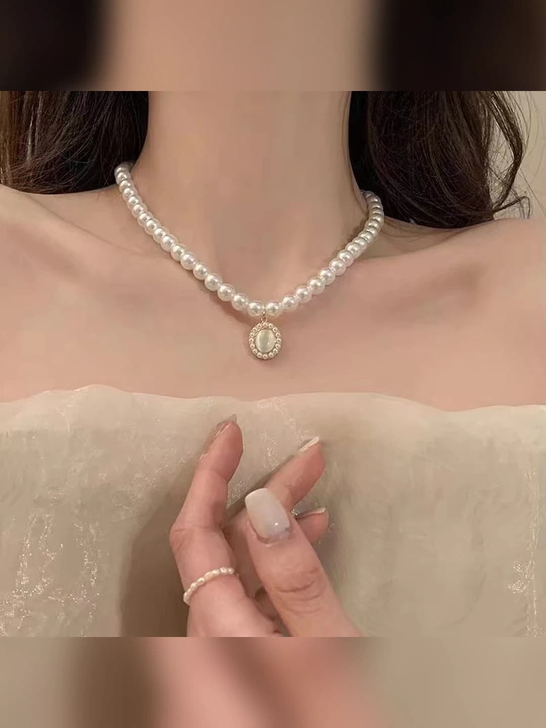Винтажное ожерелье с кошачьим глазом