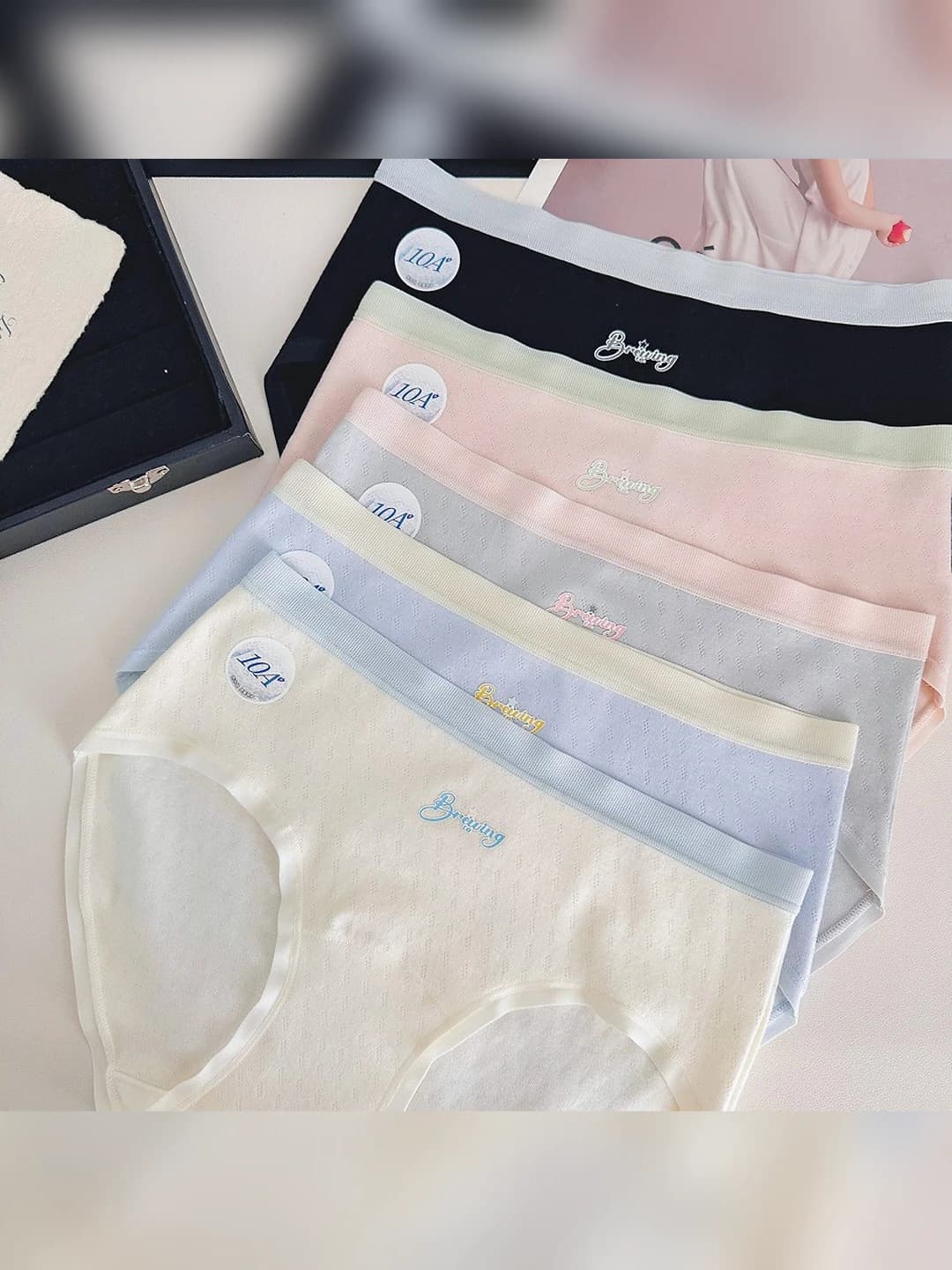 Women's thin cotton briefs, breathable, antibacterial, all-season