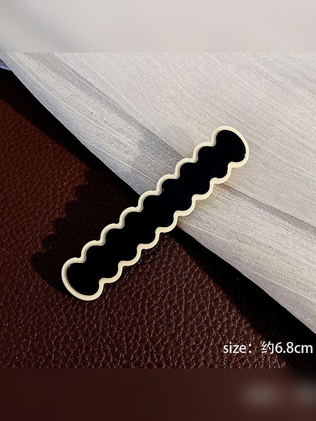 9# White thin wave clip