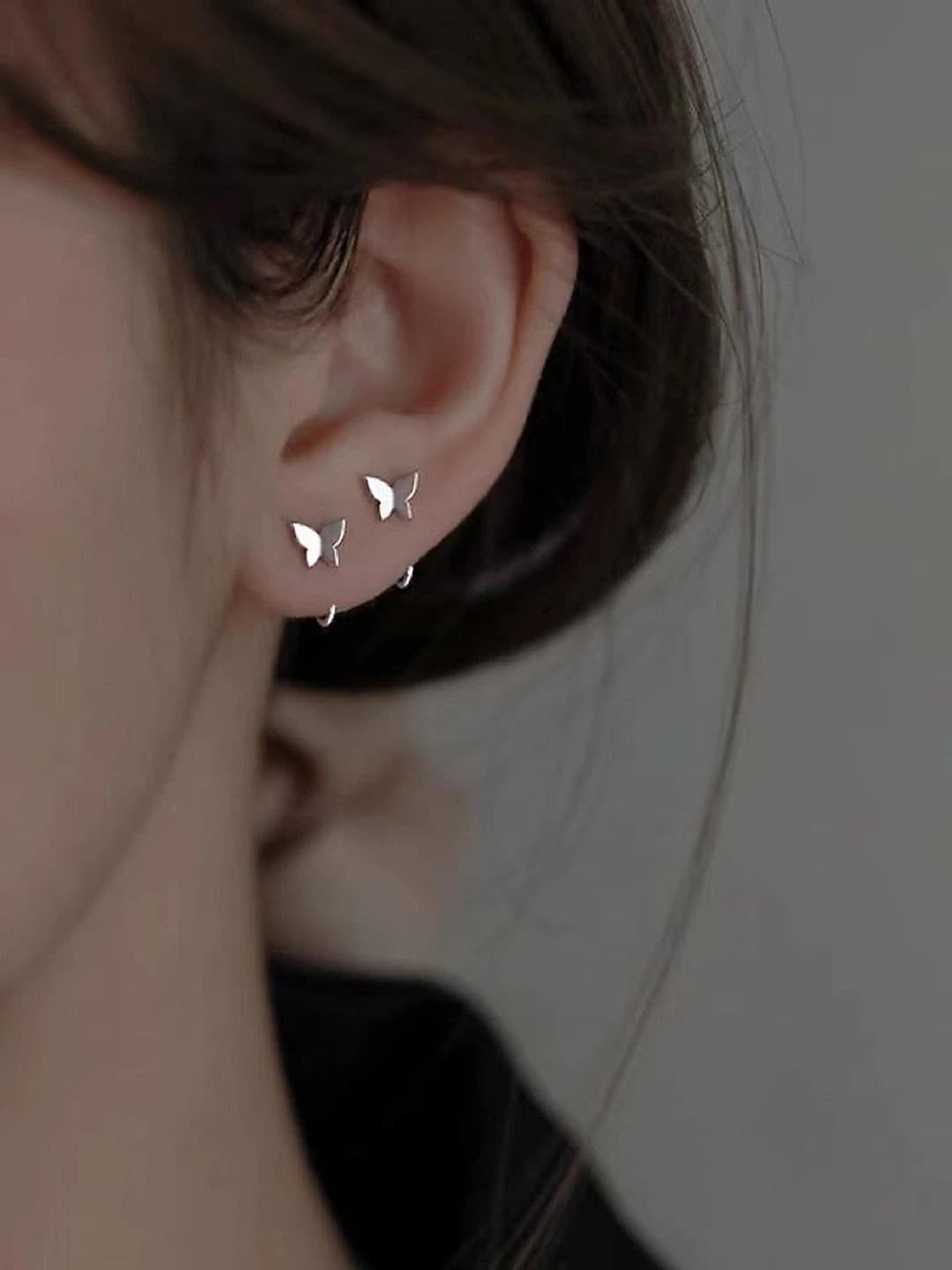 Women's summer small butterfly hoop earrings, light luxury design element