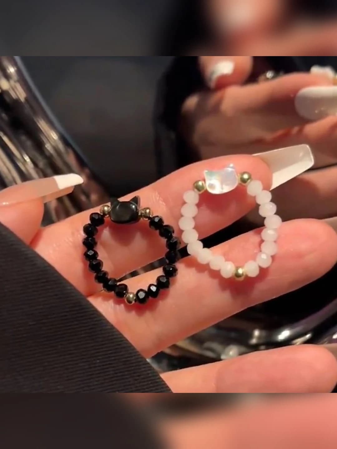 Cute black and white cat head beaded ring for women