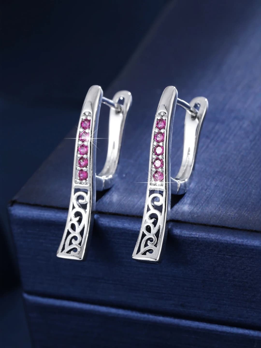 Women's square zircon earrings in retro style