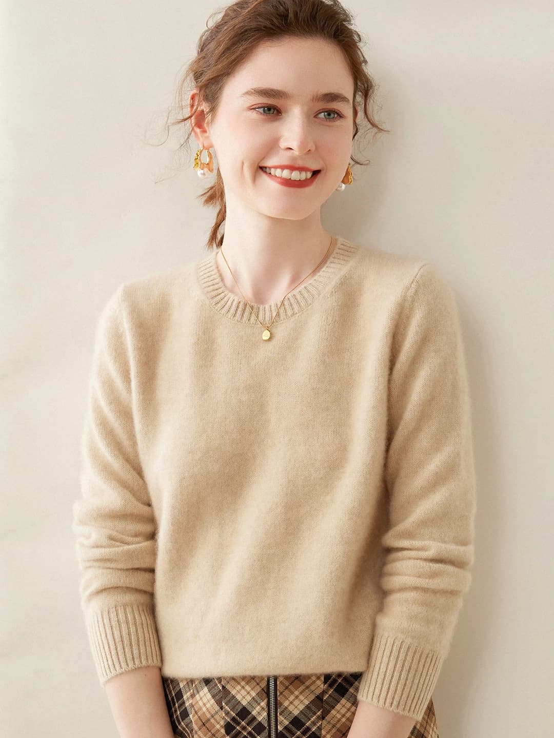 Elegant camel