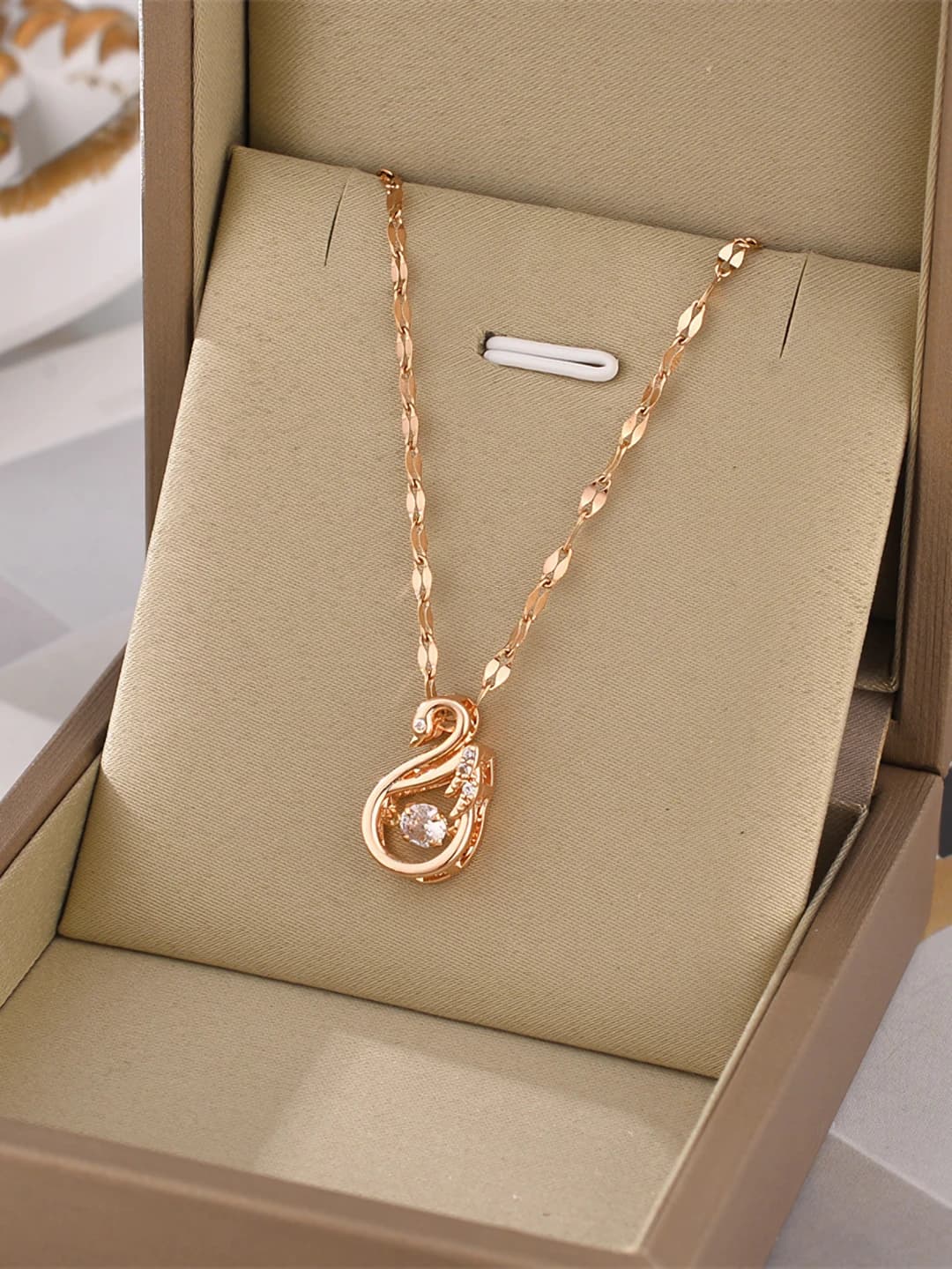 8896-Rose gold