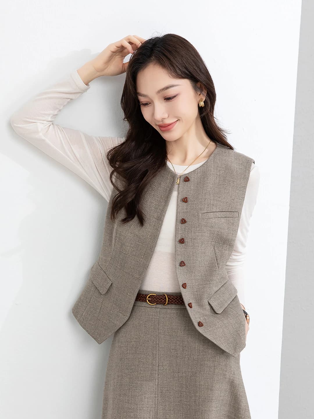Women's blazer and vest set, slimming, with long skirt, spring 2026
