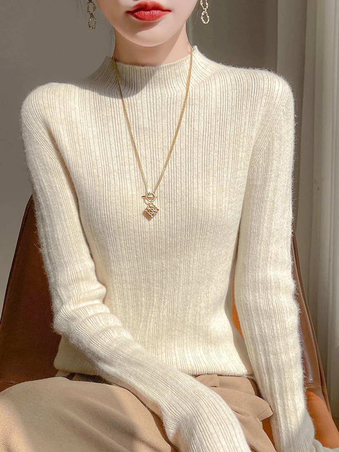 Women's mock neck sweater, solid colour, loose fit, long sleeve, slimming