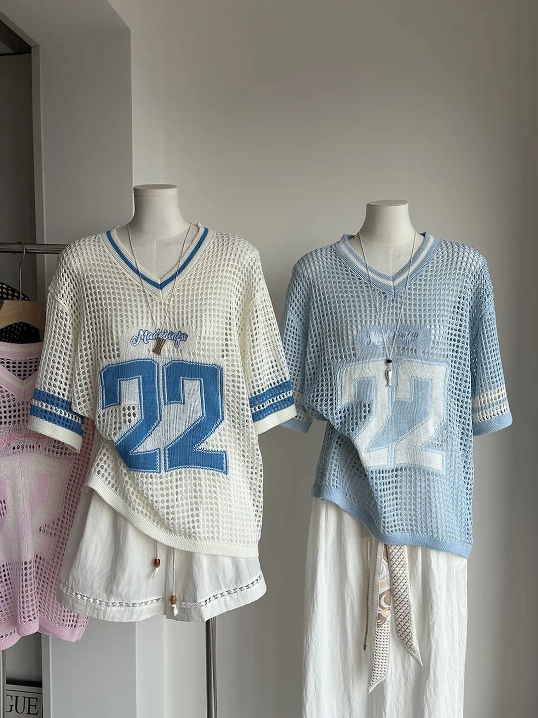 Women's 2026 summer V-neck mesh knit top with short sleeves, loose fit