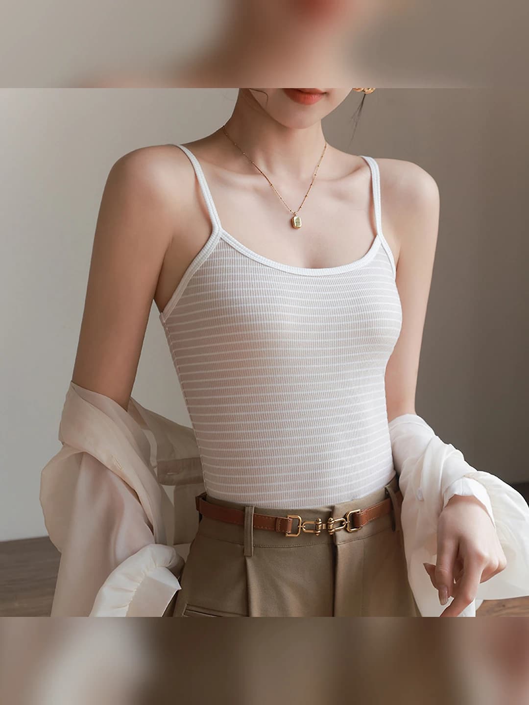 Nude, colour-block