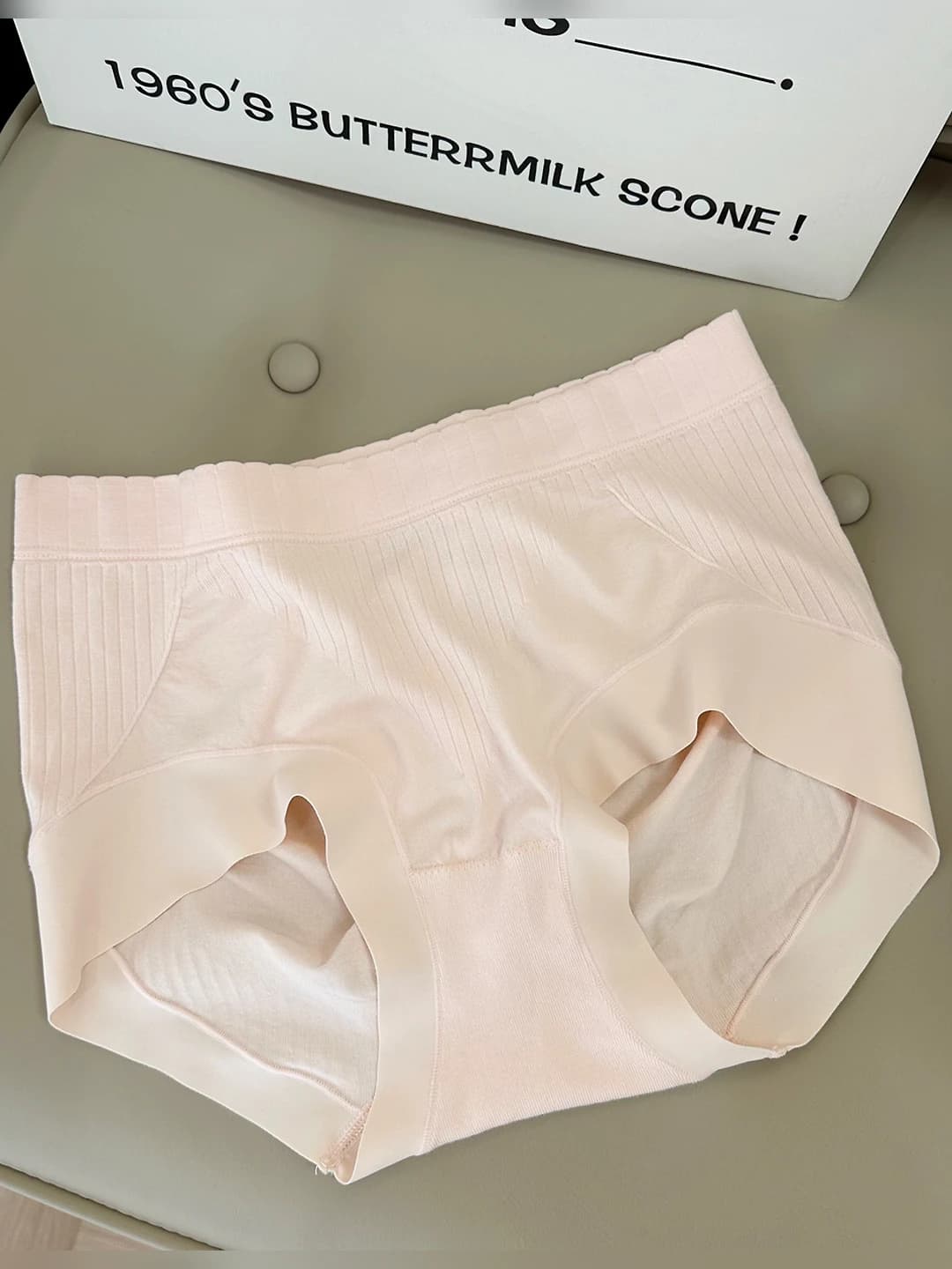 Peach pink