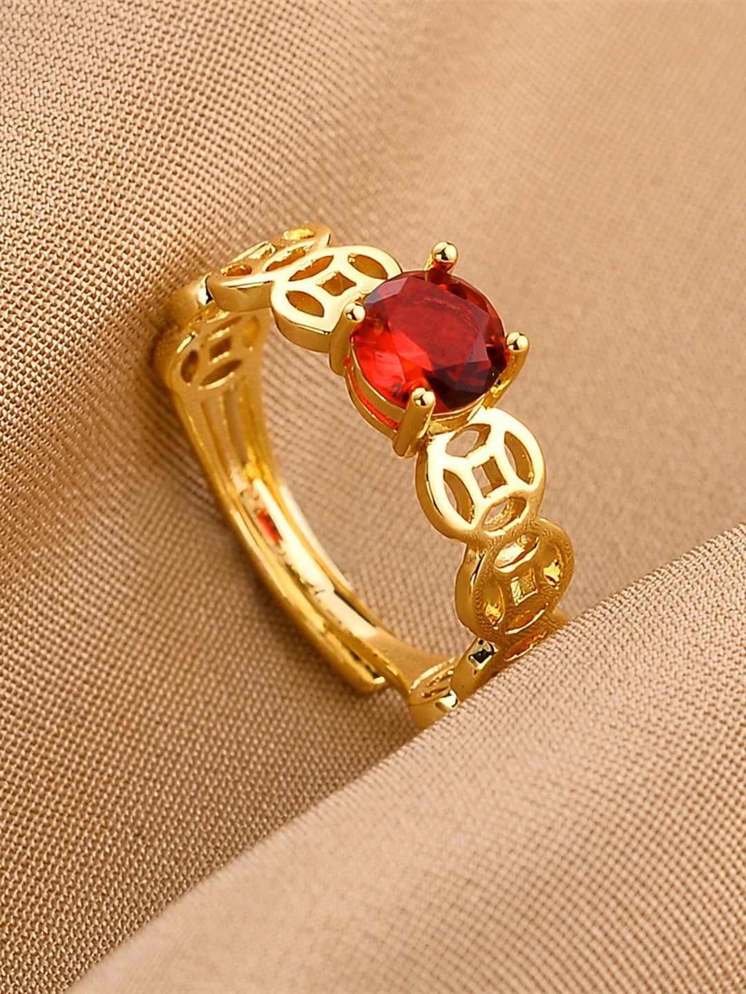 Women's open ring made of copper with gold plating, star and toad design elements, Korean style