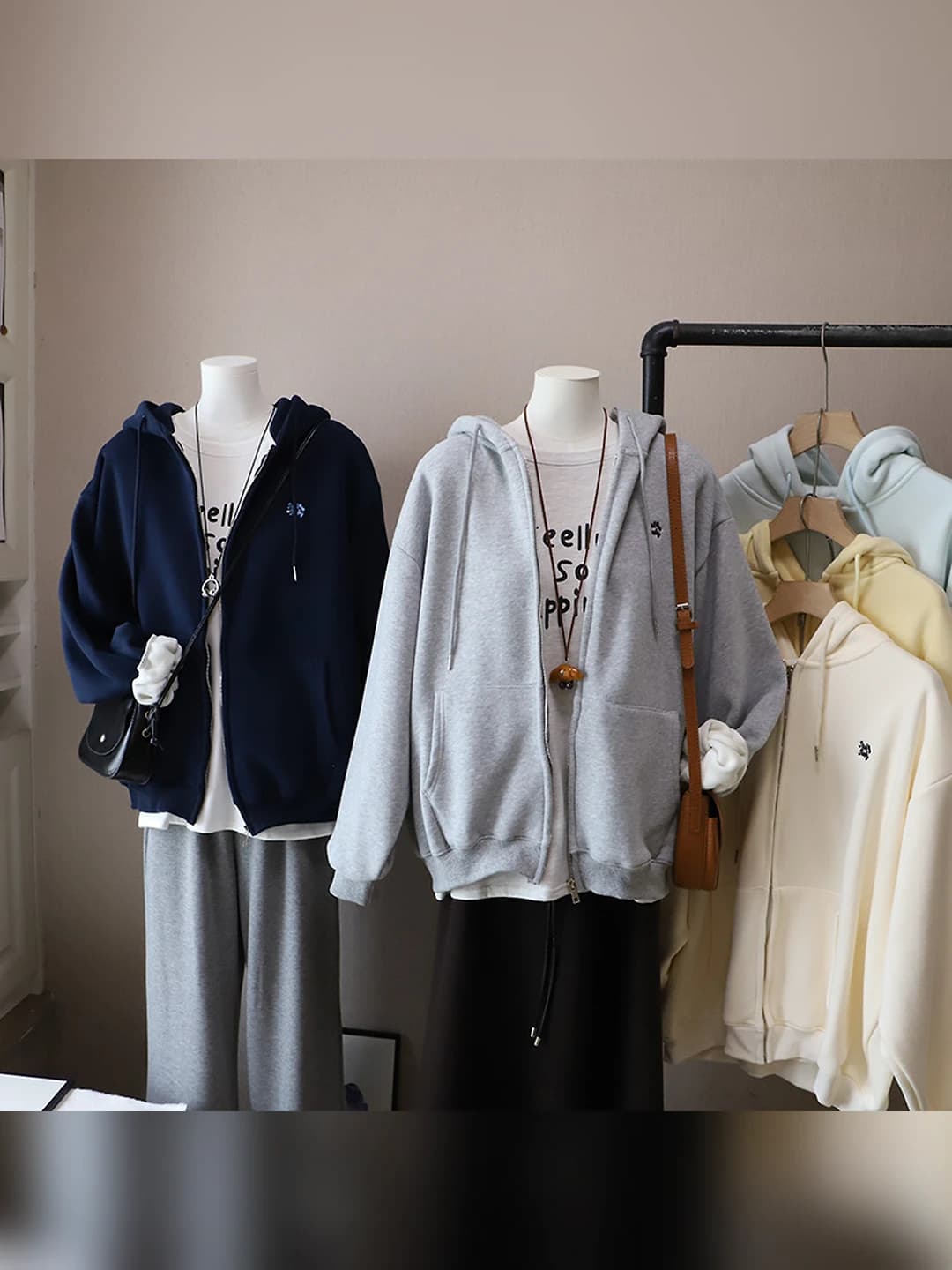 Women's 2026 winter Korean style casual fleece-lined thickened embroidered zip sweatshirt