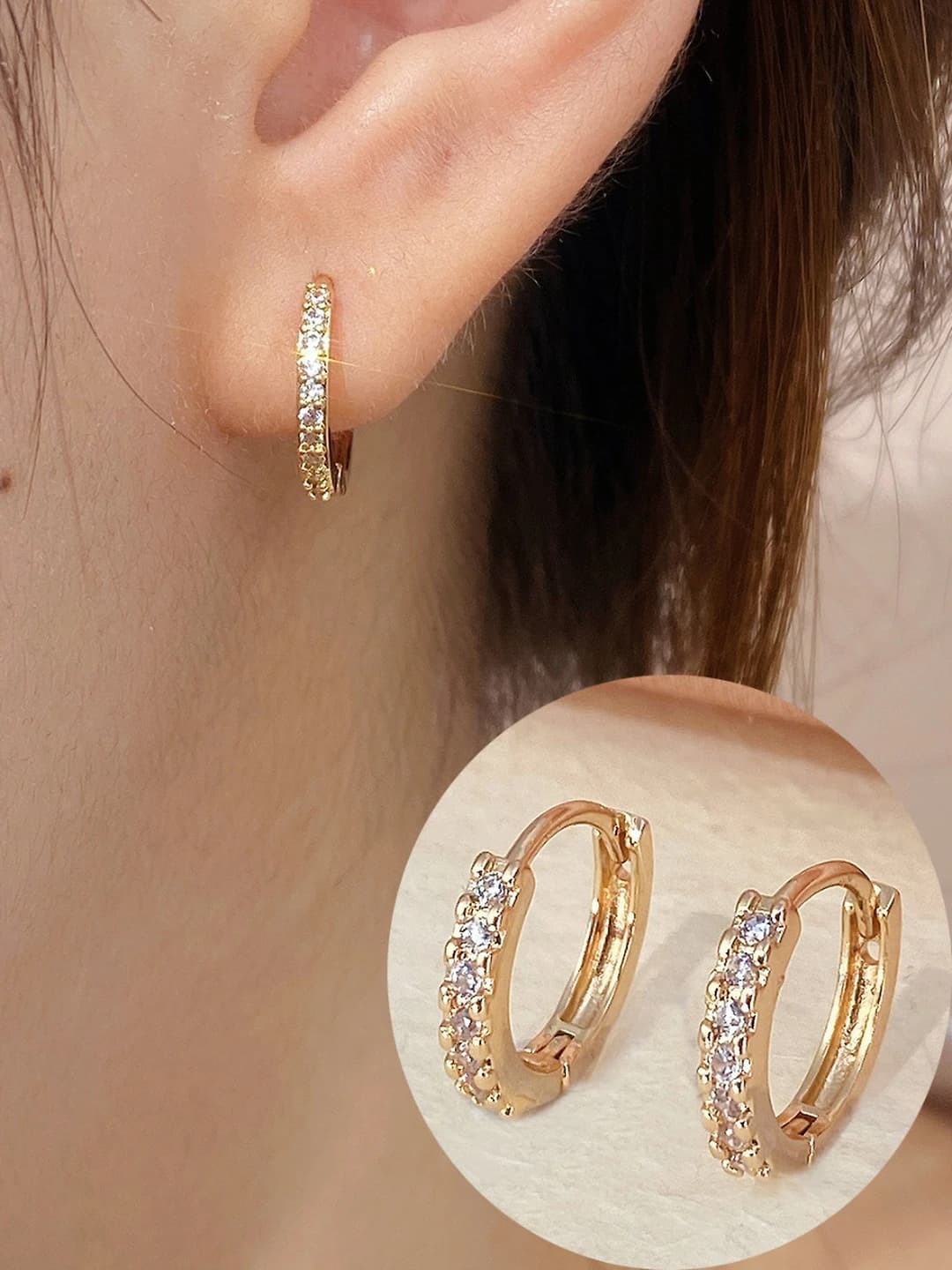 Women's simple style zircon hoop earrings, gold and silver color, design element