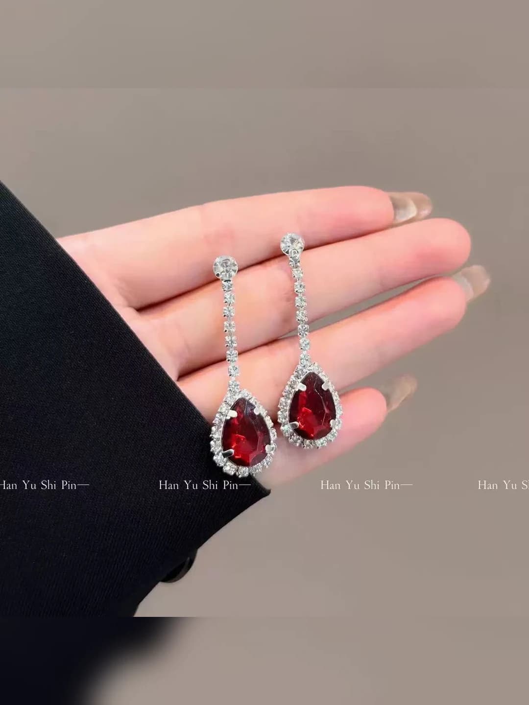 8642 Earrings