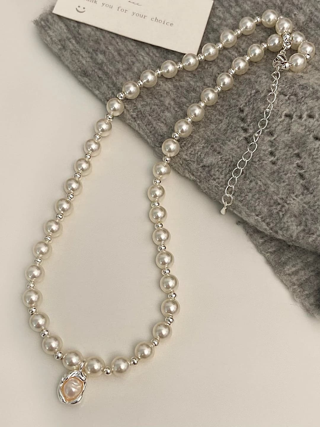 White pearl silver pea pendant necklace