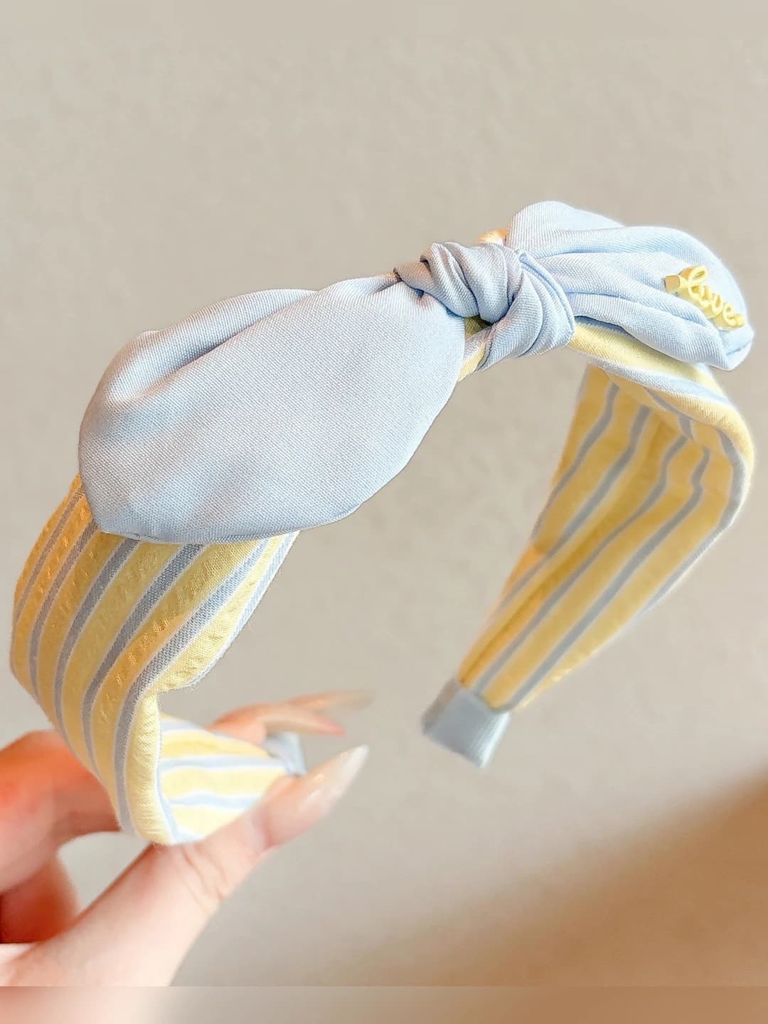 1# Blue-yellow, striped, 4 cm