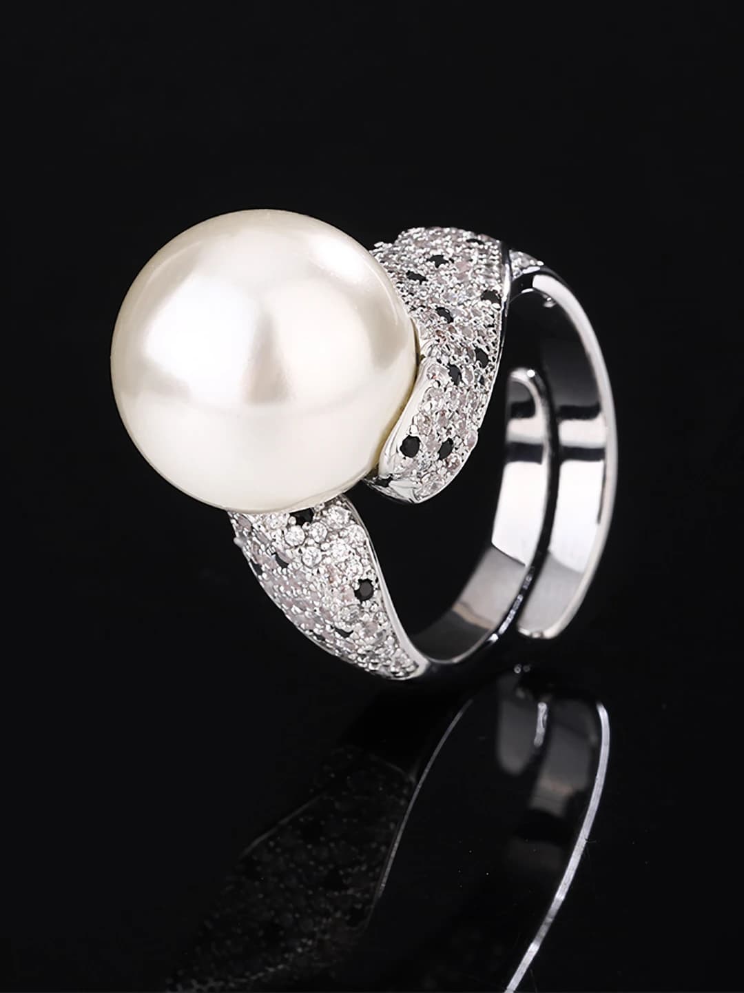 White pearl ring