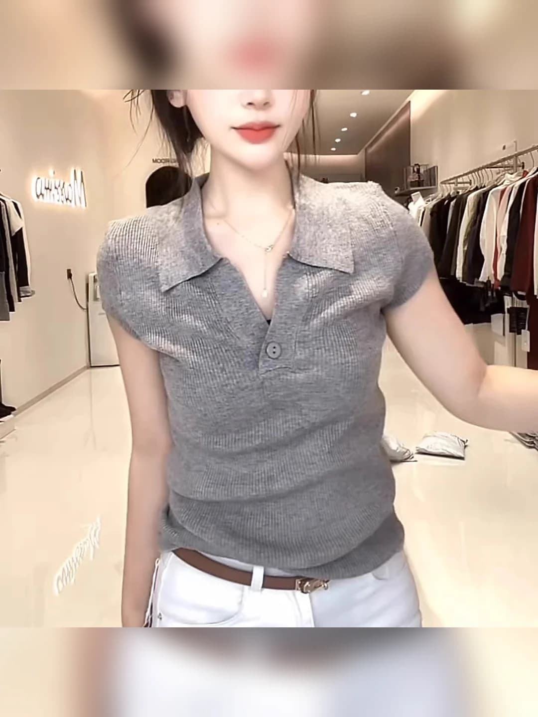 Women's knitted top with lapel collar and short sleeve, solid colour, cropped, spring-summer 2026, Korean style, casual