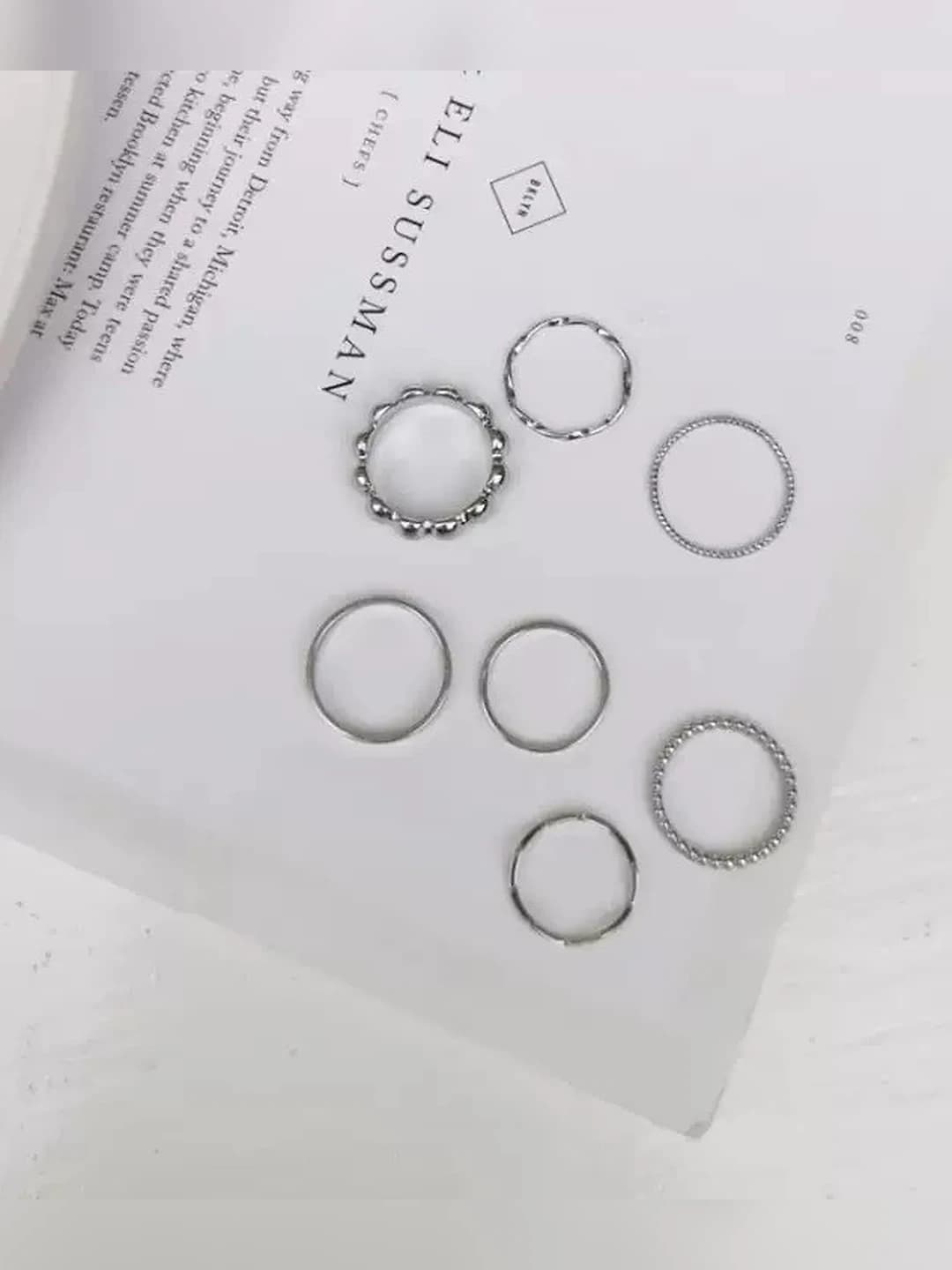 8 piece ring set Silver