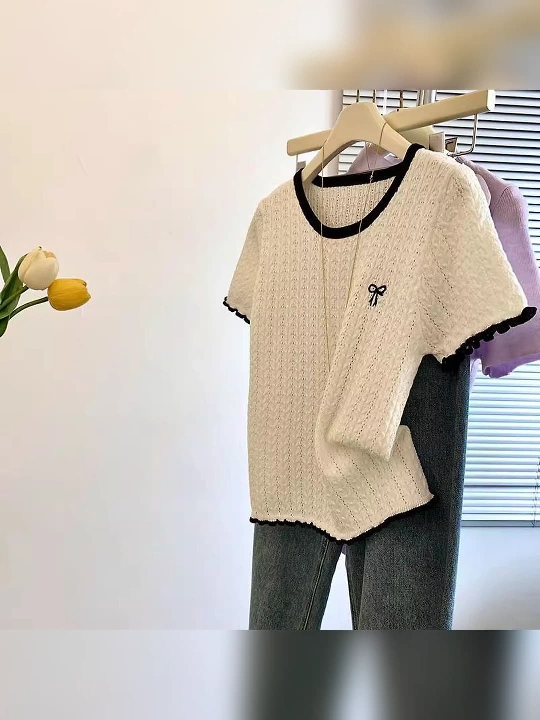 Women's crew neck short sleeve knit top, solid colour, cropped, summer, casual style