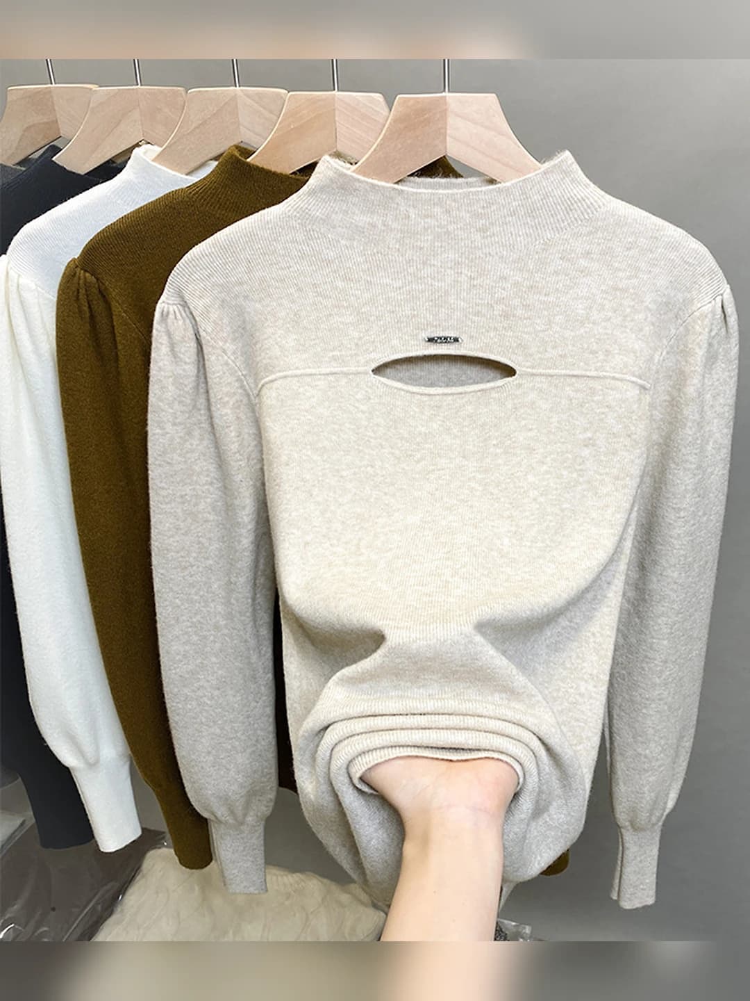 Women's knit top with mock neck, 2026 autumn-winter, thick, long sleeve, solid colour, 3D effect, puff sleeve, polyamide fabric