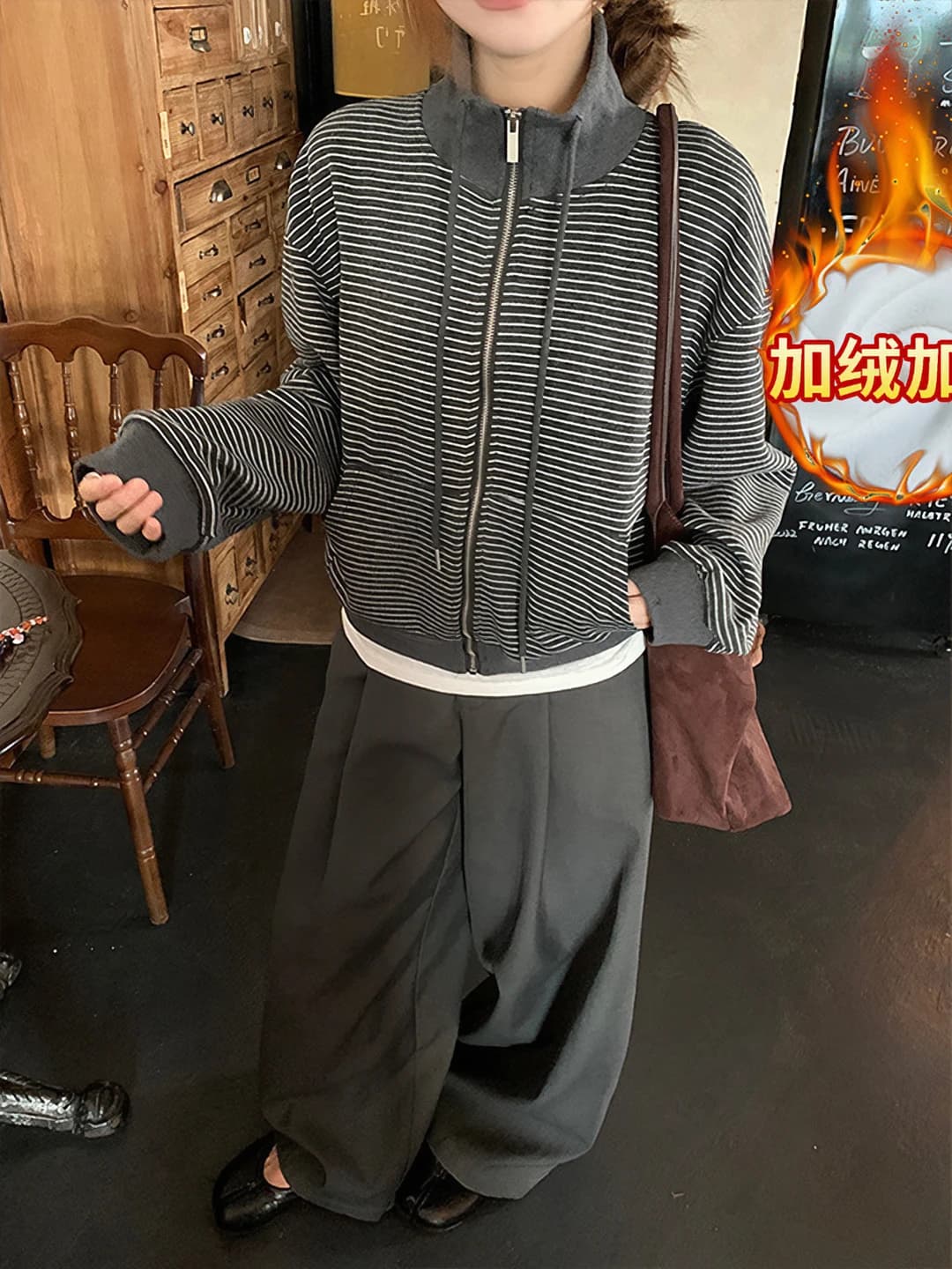 Women's fleece-lined striped zip sweatshirt, loose fit, stand collar, long sleeve, warm casual autumn-winter top
