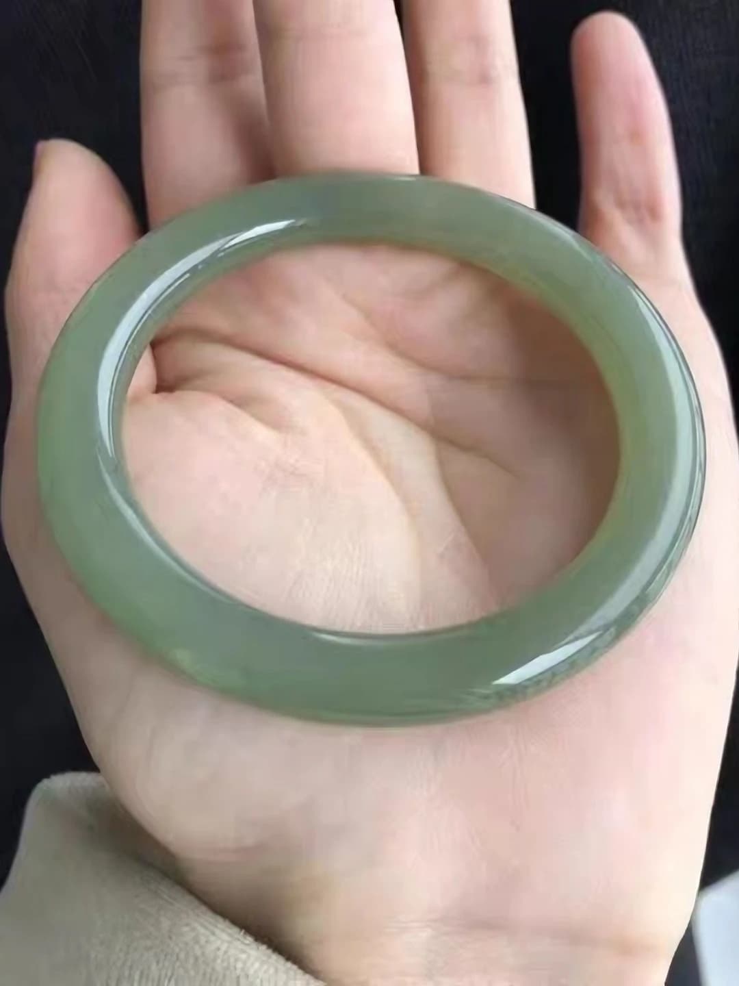 Wide bangle, water and mountains, 58mm