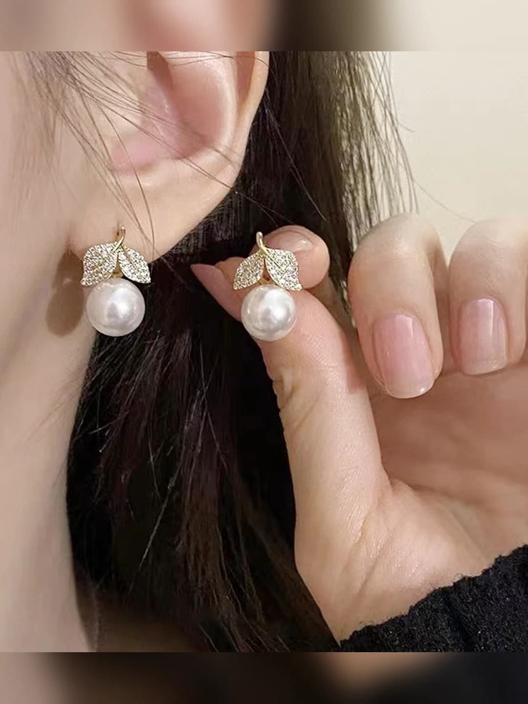 Women's silver post earrings, leaf-shaped imitation pearls, versatile style