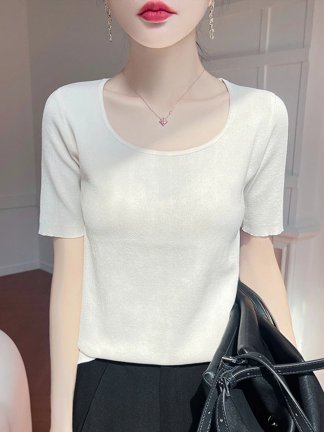 Women's summer t-shirt, U-neck, elbow-length sleeve, thin, solid colour, casual style