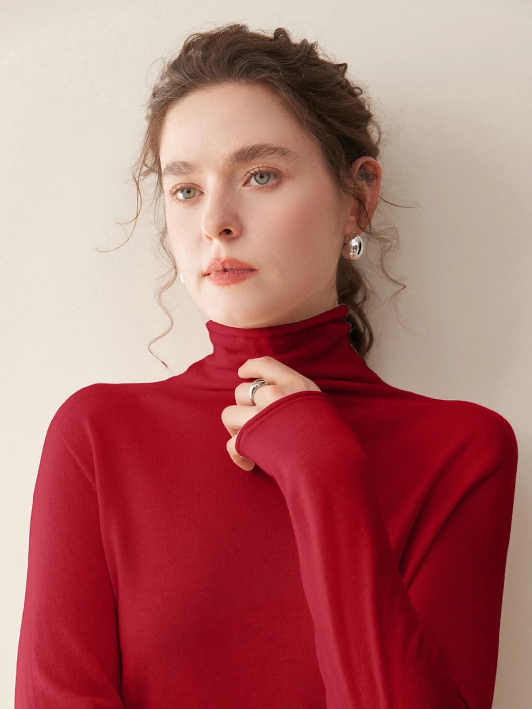 Wine red