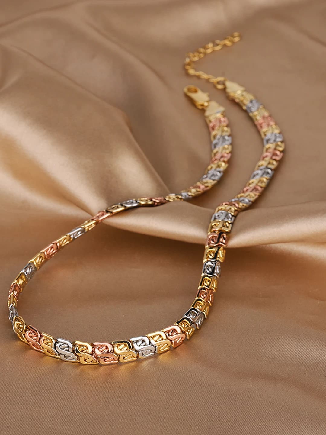 Multicolour gold chain
