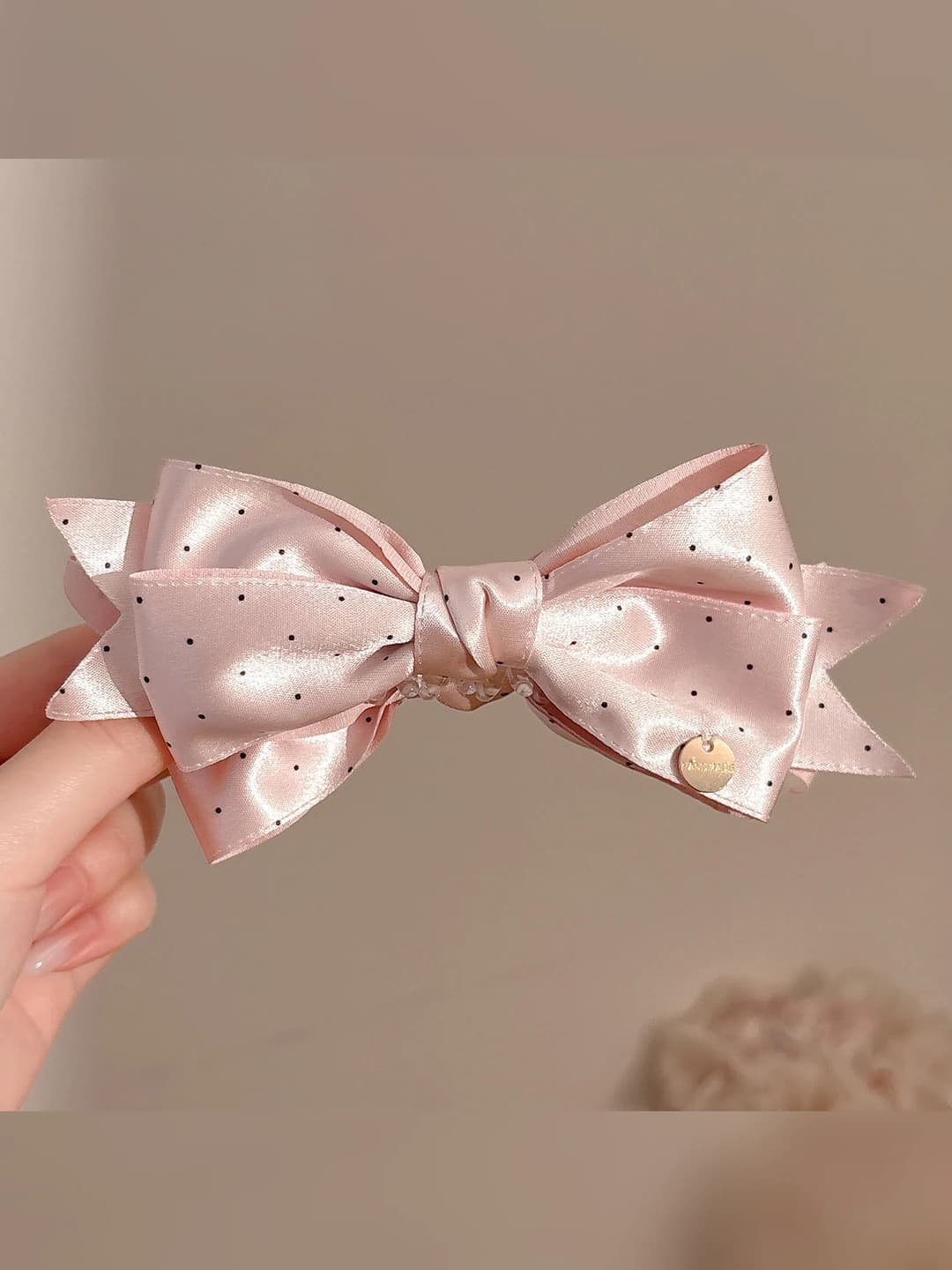1# Pink polka dot banana clip ~10 cm
