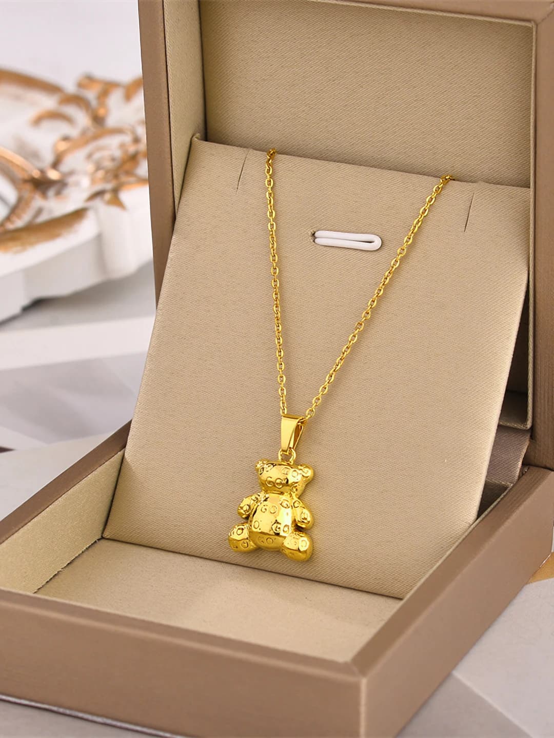 8930-Gold