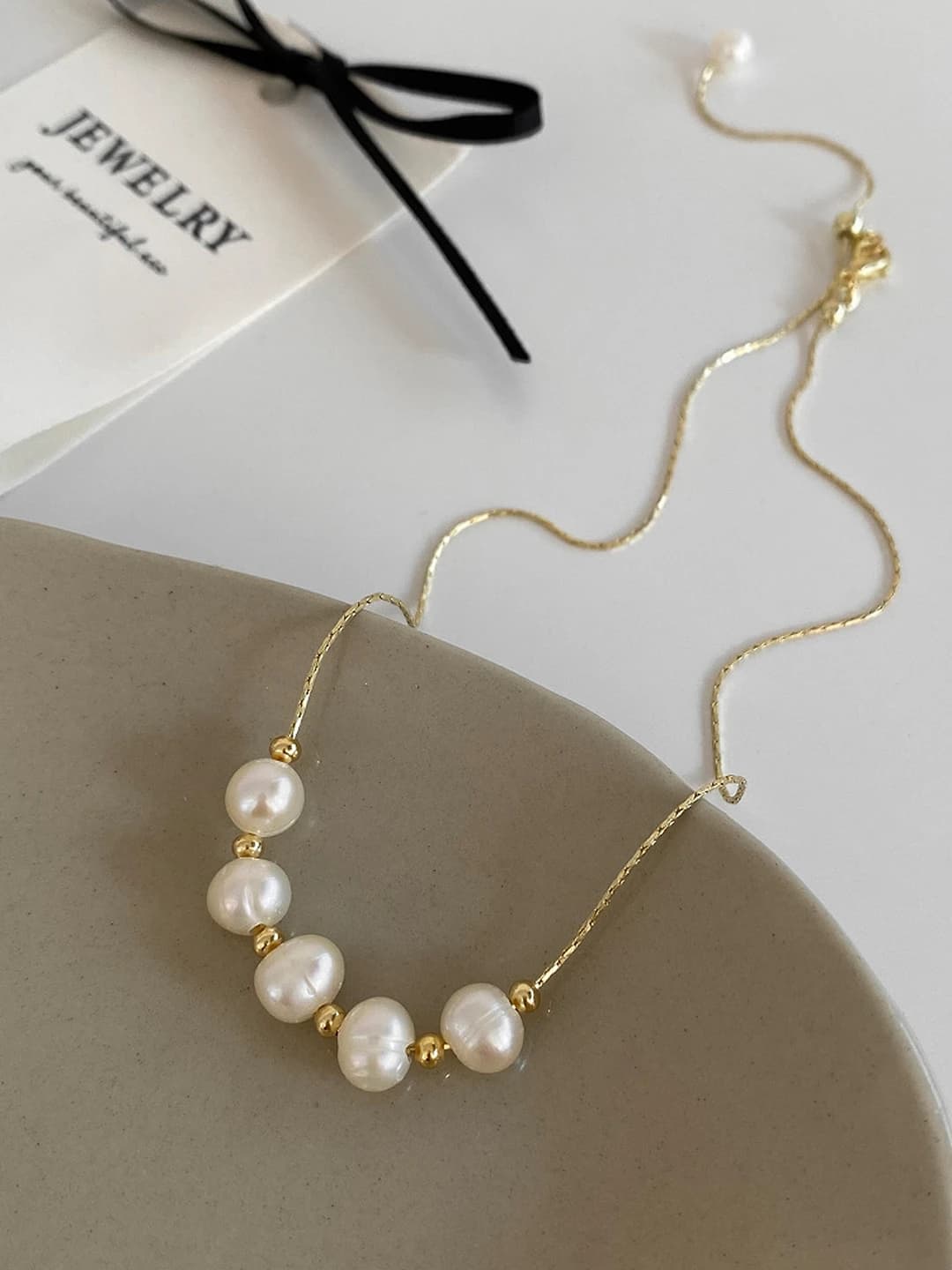Pearl spaced necklace B-257