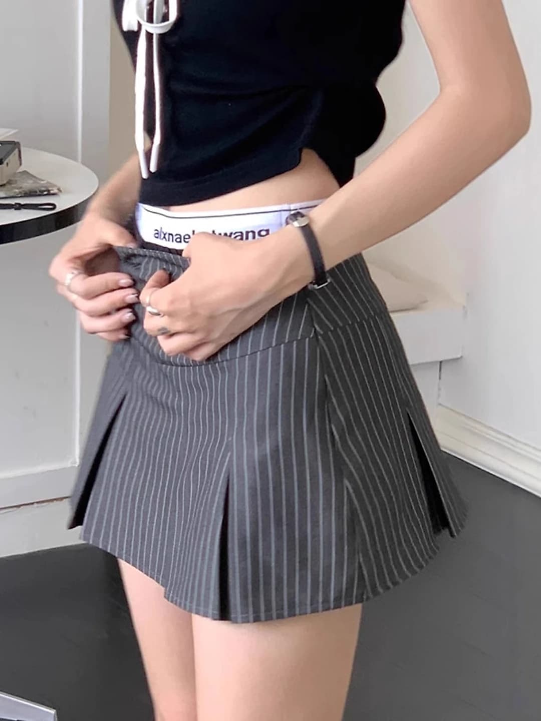 2026 Summer Women's Striped Low Waist Slimming Mini Skirt in Korean Style