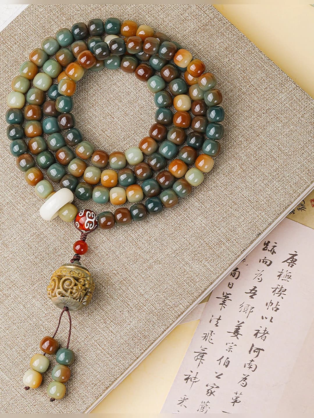 Qishan Wanshui [Green sandalwood, 108 pcs]