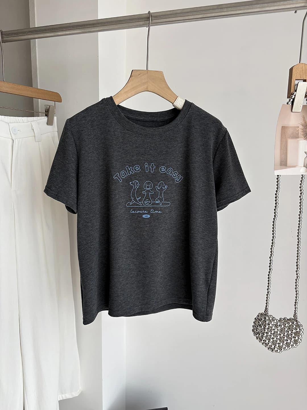 Deep Flower Gray