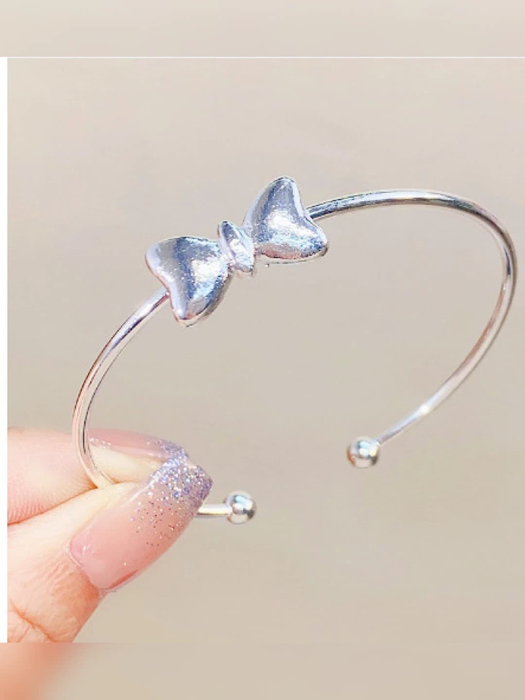 Bow