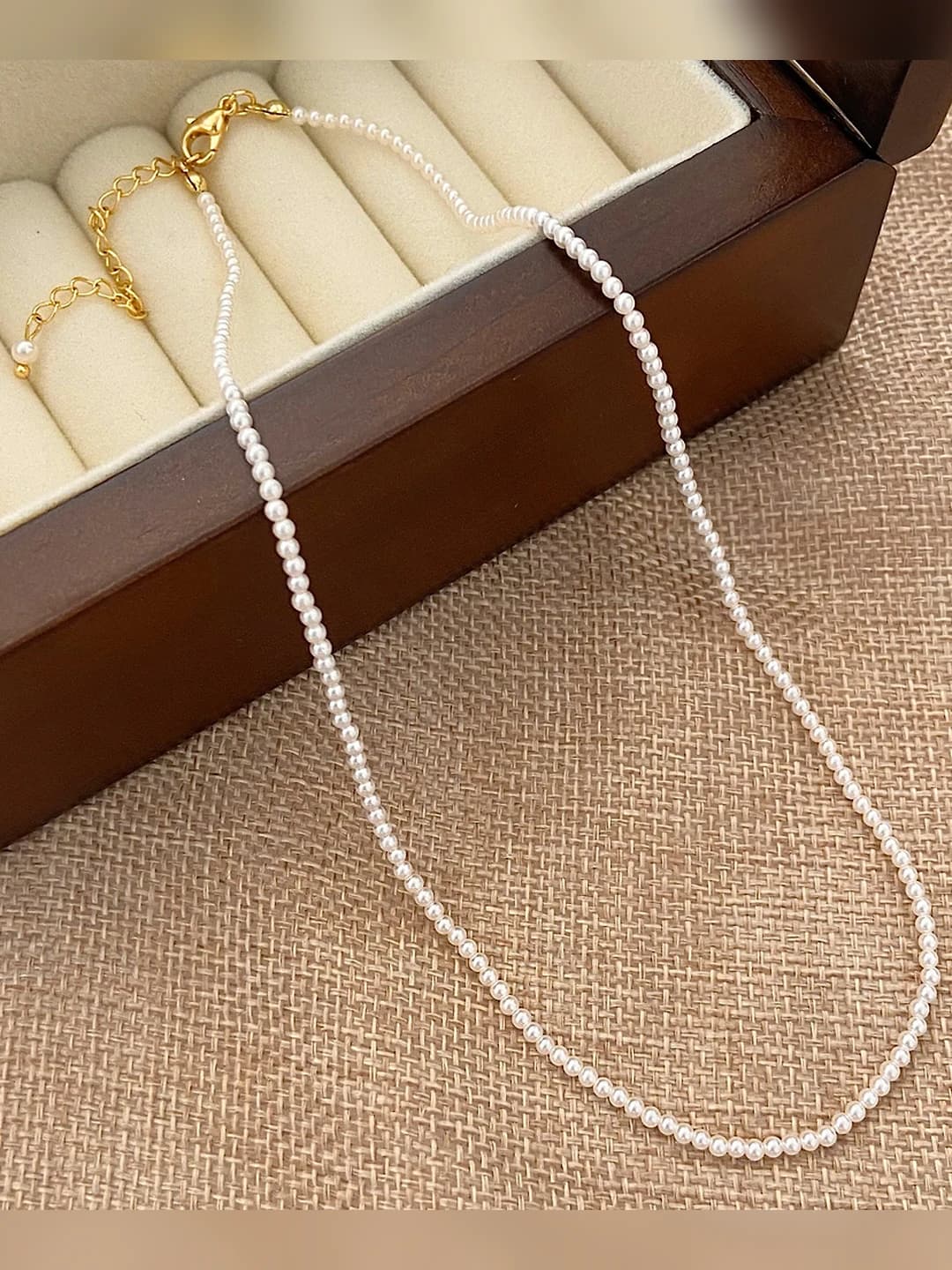 2-2.5mm Swarovski Pearl chain