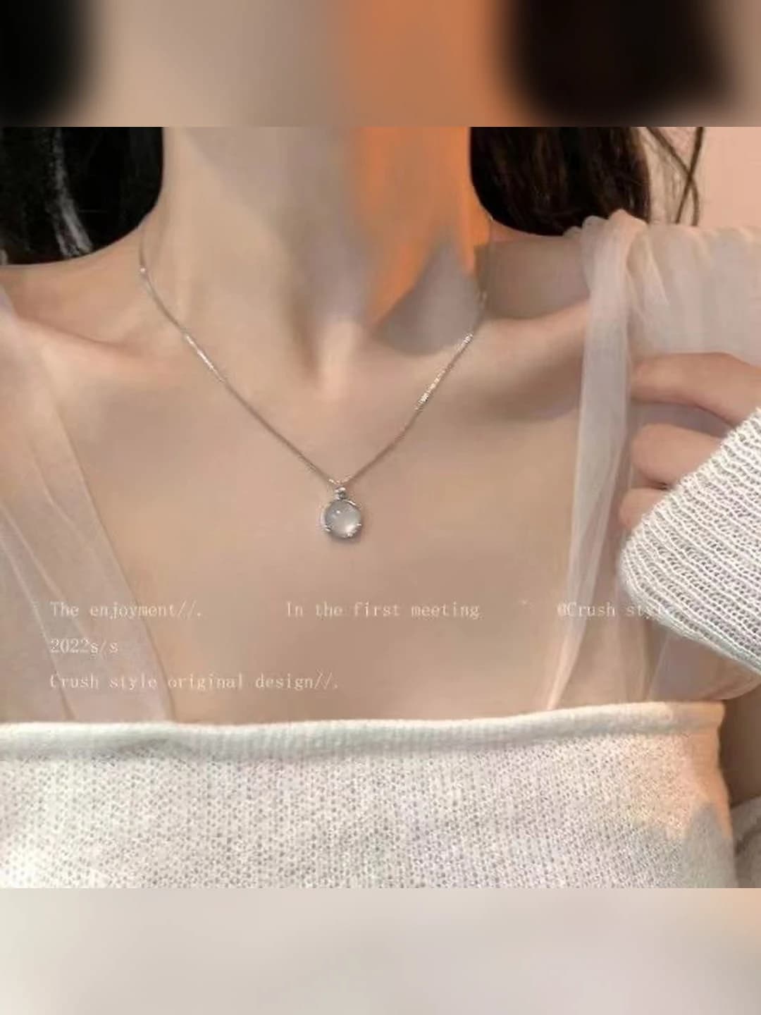 Round white chalcedony necklace