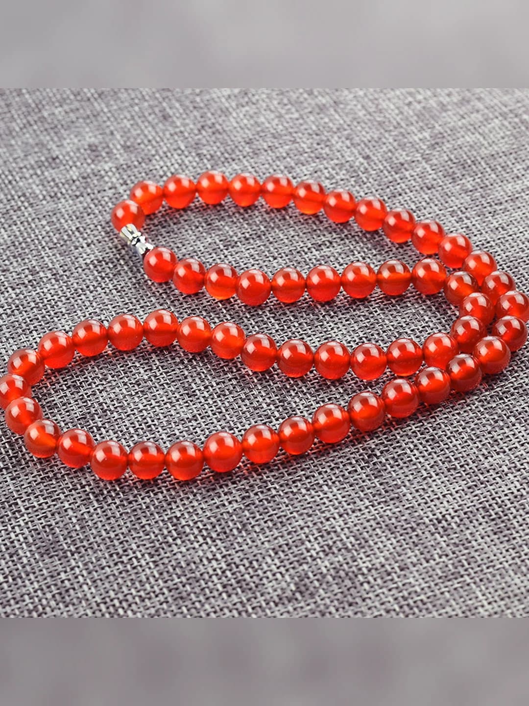 Red jade necklace