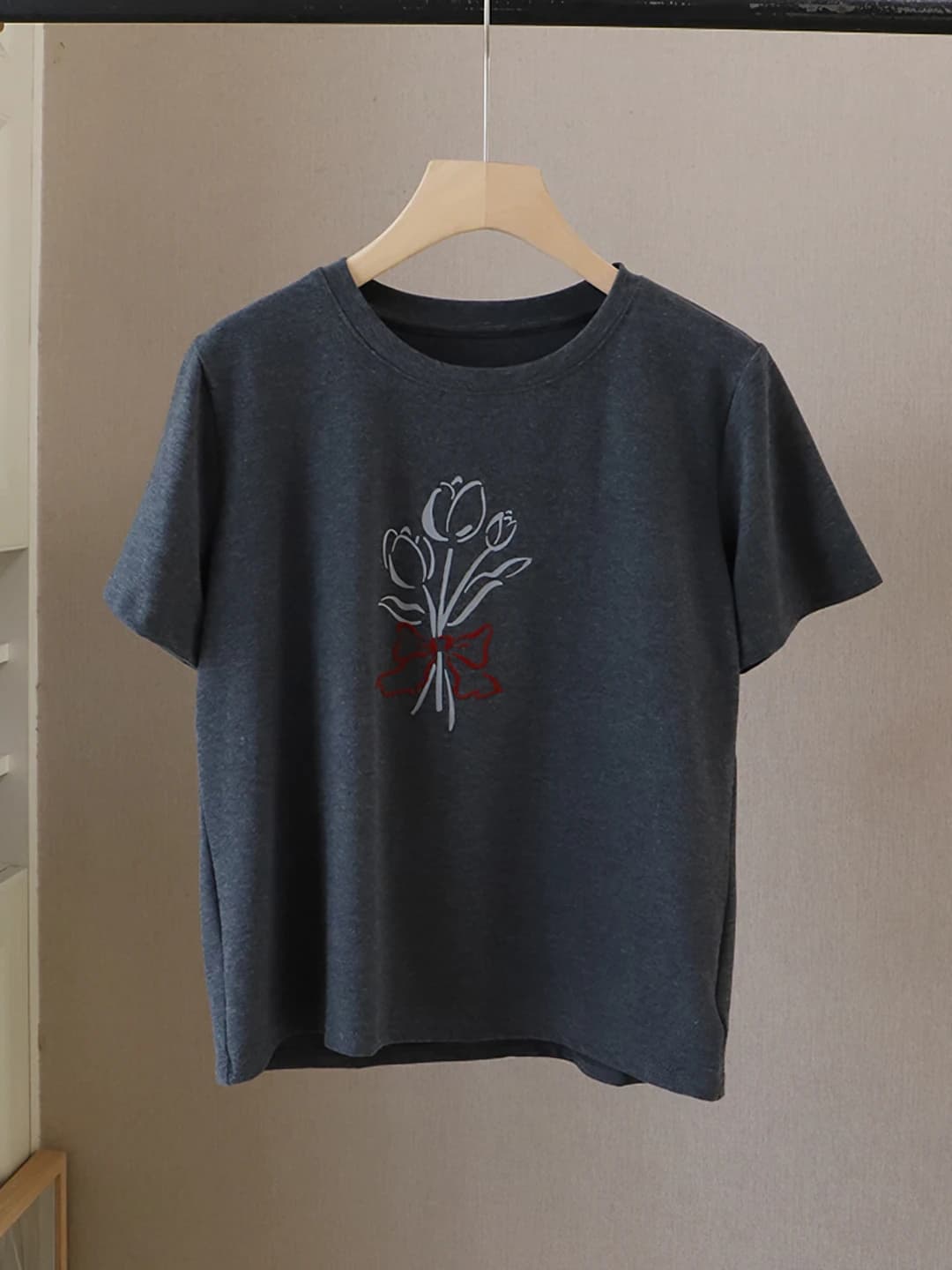 Deep Flower Gray